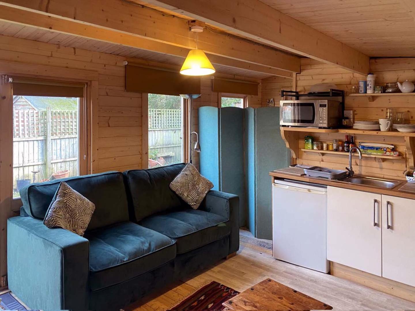 Cosy Garden Log Cabin 索尔兹伯里 外观 照片